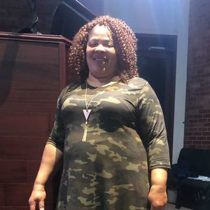 Meet your Posher, Sandra